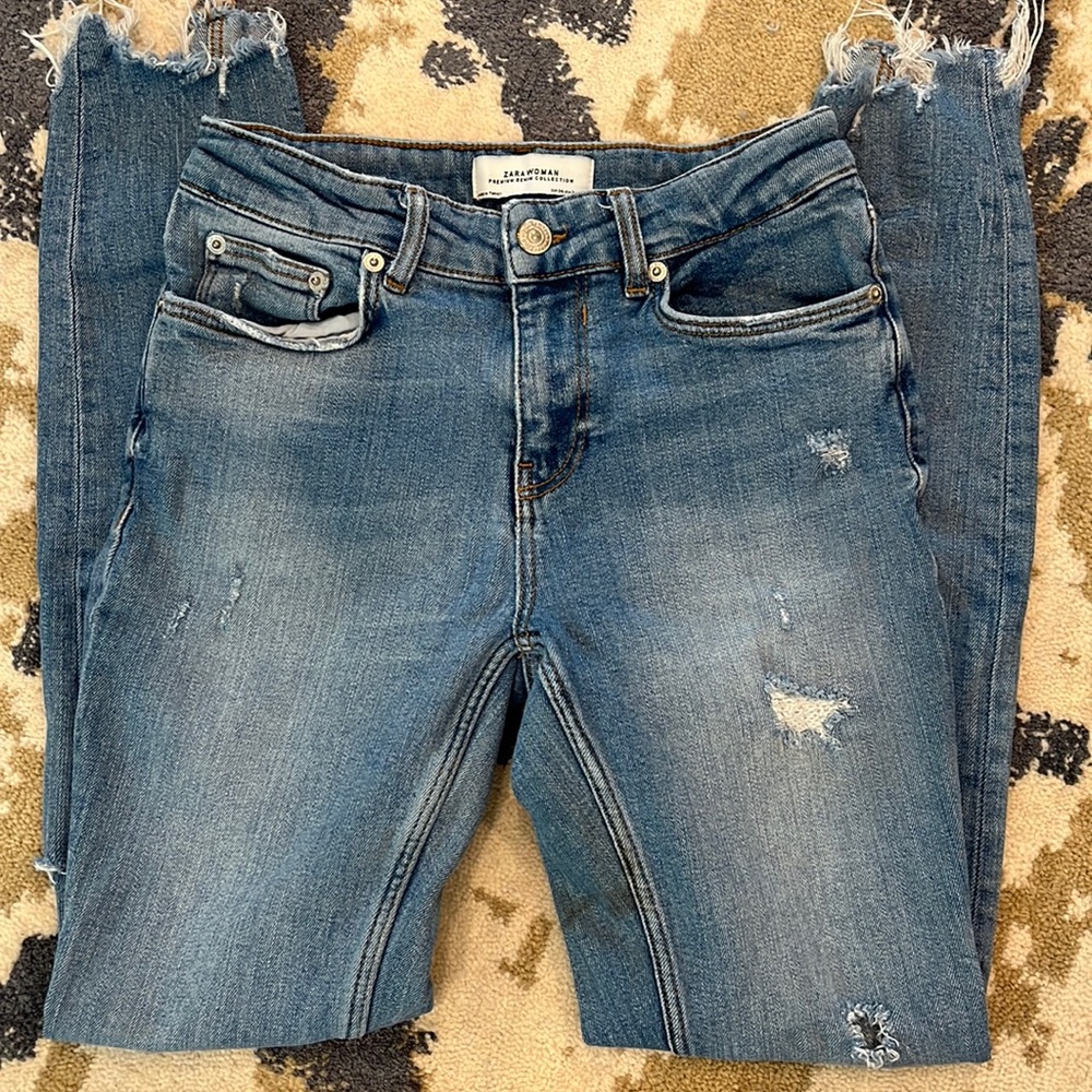 Zara Woman Distressed Skinny Jeans